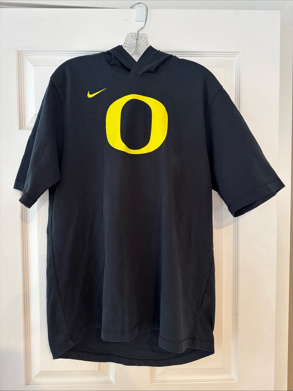 Nike University of Oregon Black Hoodie T-Shirt with Yellow O Size Large
